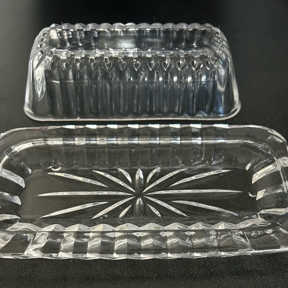 VTG MIKASA 2 PC ROYAL SUITE CRYSTAL GLASS COVERED BUTTER DISH 2.25" TALL NEW